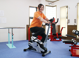 介護予防筋力トレーニングマシン